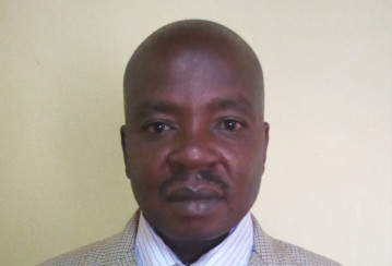 Robert Eshitubi